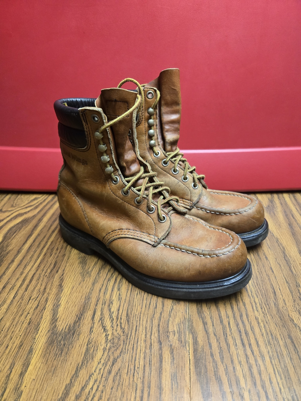 Men's Red Wing Lace Up Work Boots.